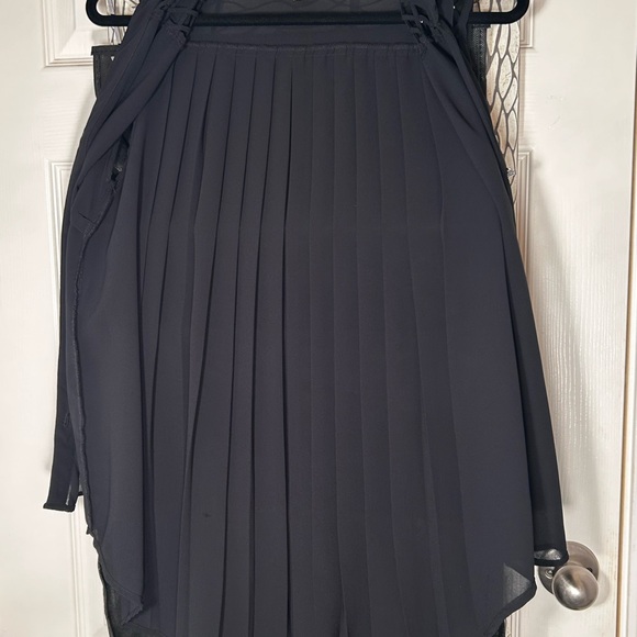 Carmen Marc Valvo Black Studded Blouse - Picture 3 of 10